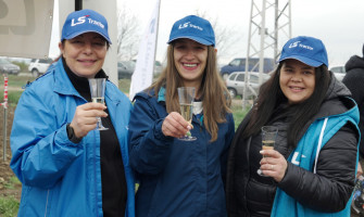Тракторите LS на живо: Първо Road Show в България